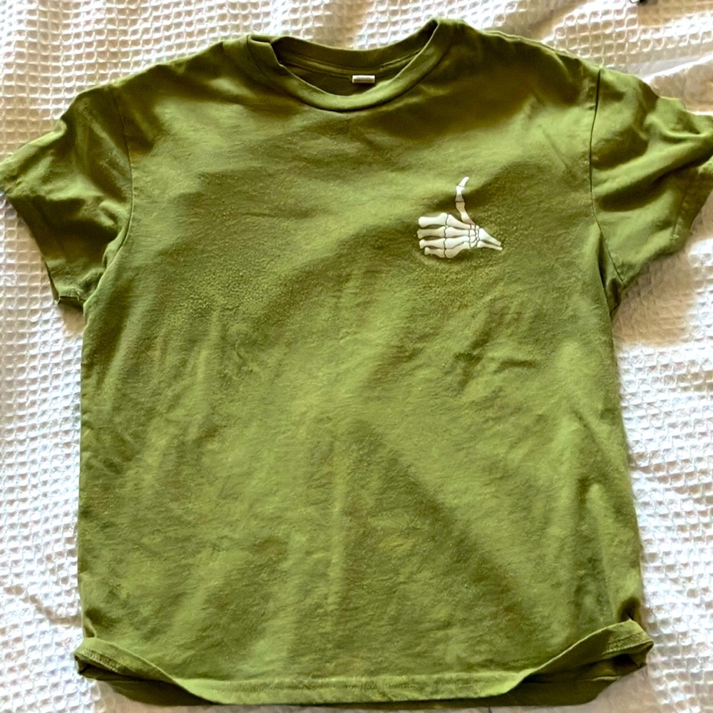 Light green tshirt